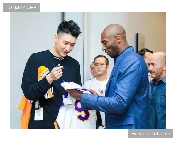 足球百年百位传奇球星榜单回顾 揭示时代英雄与经典瞬间